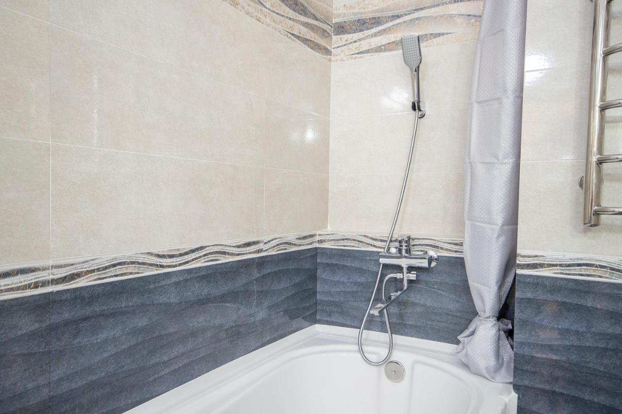Razmestim В Жк Шахристан На 15 Этаже Almatî Exterior foto